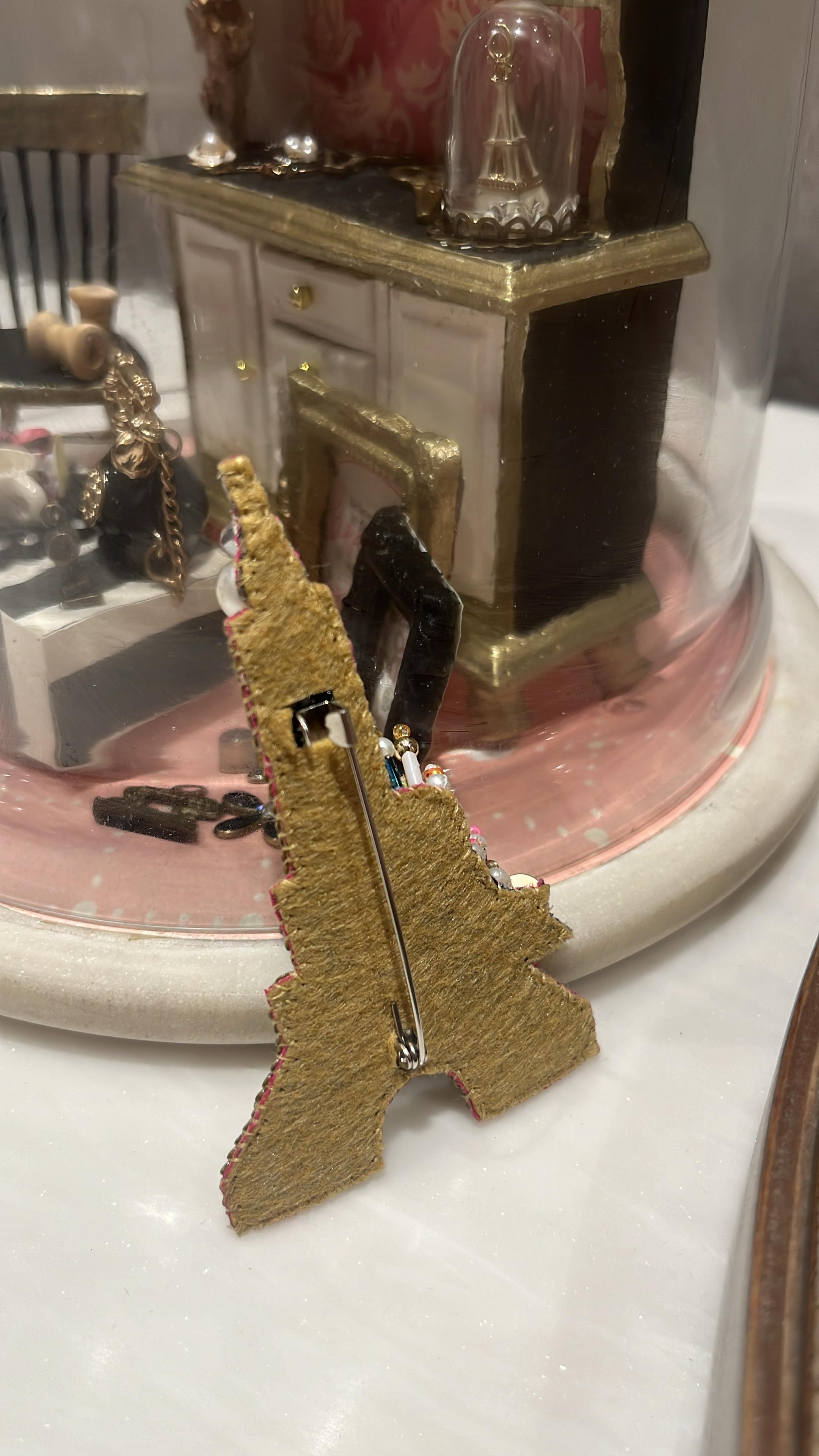 Eiffel Tower Dreamy Brooch