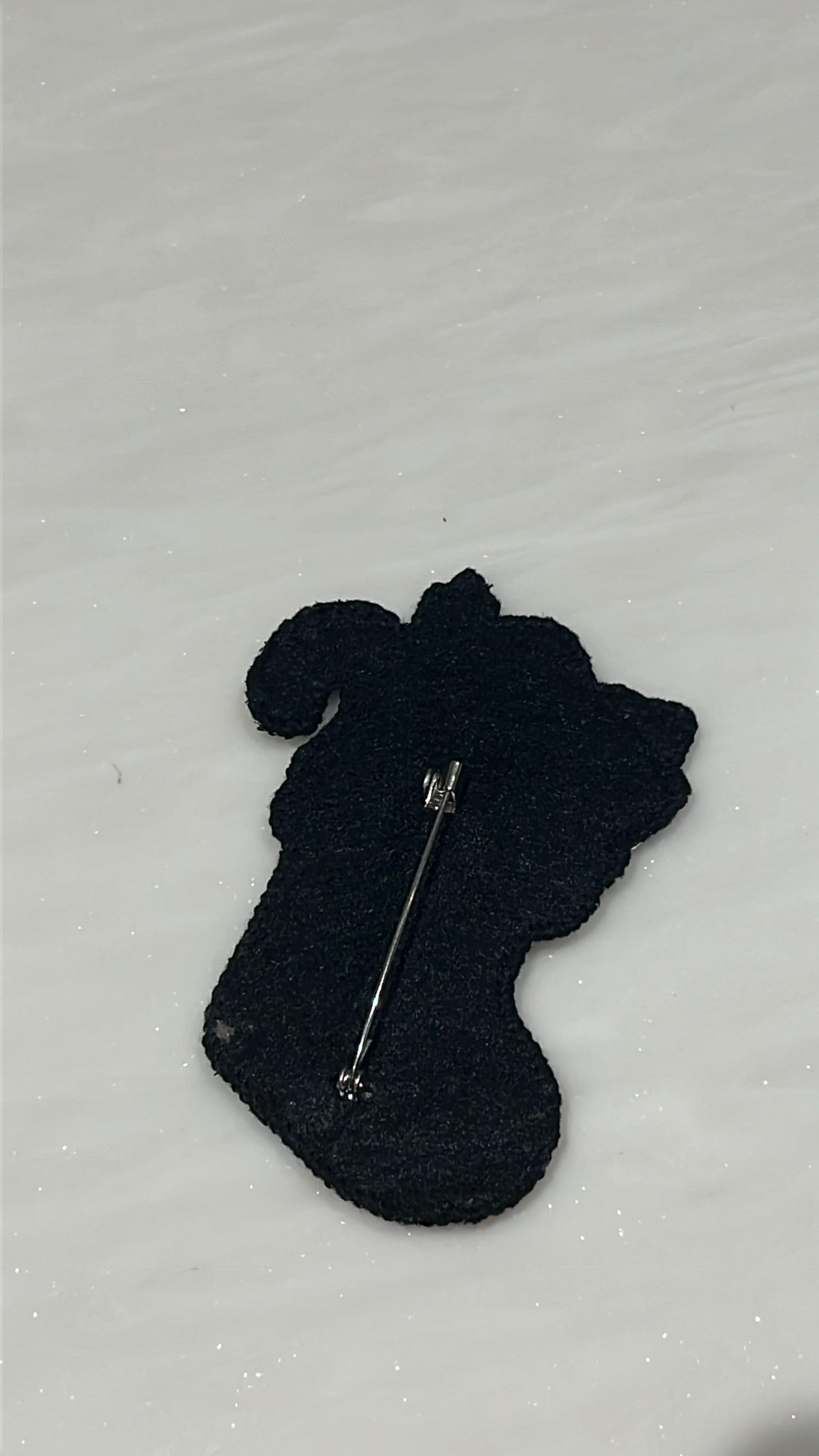 Twinkle Toes Stocking Brooch